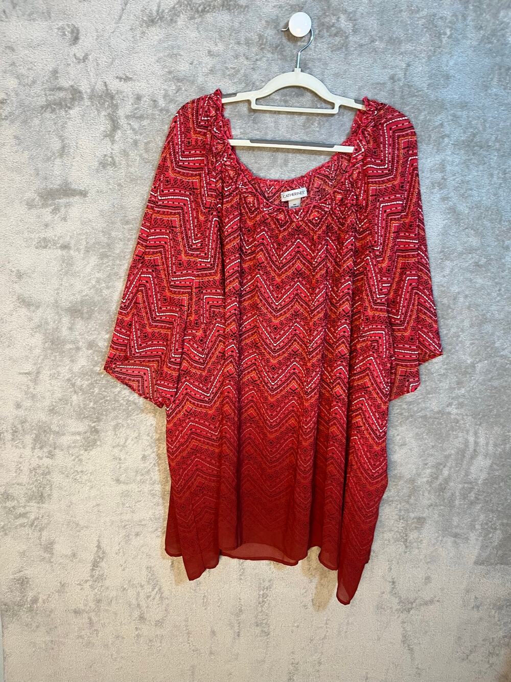 Catherine’s Blouse Size 5X Red Ombré Chevron Crinkle Semi Sheer Boho